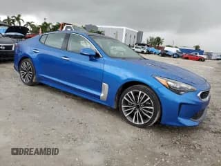 ✅ 2018 Kia Stinger Premium • VIN: KNAE25LA1J6014938 • Lot: 86449535. Wystawiony na Copart z przebiegiem 93 668 mil. Bezpłatny archiwum sprzedaży aukcyjnych z USA i szczegółowy raport historii pojazdu na DreamBid. Zdjęcie 4.