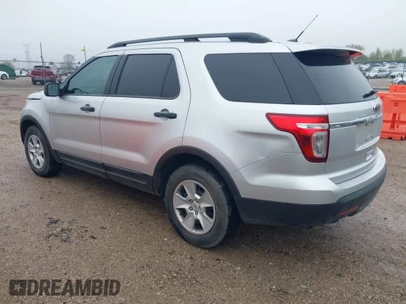 ✅ 2013 Ford Explorer • VIN: 1FM5K7B89DGC28776 • Lot: 42177319. Wystawiony na IAAI z przebiegiem 92 066 mil. Bezpłatny archiwum sprzedaży aukcyjnych z USA i szczegółowy raport historii pojazdu na DreamBid. Zdjęcie 3.