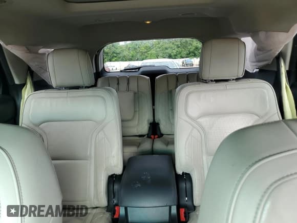 ✅ 2016 Ford Explorer Platinum • VIN: 1FM5K8HT3GGC30965 • Lot: 58735995. Listed on Copart with 105,703 mi. Free auction sales archive from the USA and detailed vehicle history report at DreamBid. Image 10.