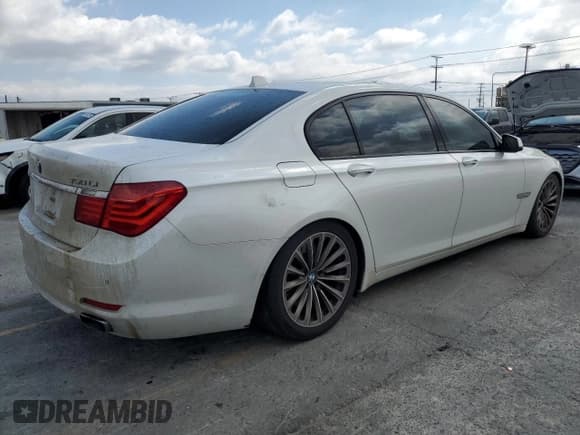 ✅ 2010 BMW 7 Series 750Li • VIN: WBAKB8C56ACY63200 • Lot: 80033455. Listed on Copart with 143,203 mi. Free auction sales archive from the USA and detailed vehicle history report at DreamBid. Image 3.