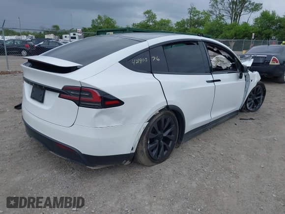 ✅ 2023 Tesla Model X • VIN: 7SAXCAE58PF385595 • Лот: 42190576. Опубликован ранее на IAAI с пробегом Не указан. Бесплатный доступ к архиву аукционных продаж из США и подробный отчёт об истории автомобиля на DreamBid. Изображение 4.