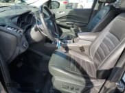 ✅ 2017 Ford Escape Titanium • VIN: 1FMCU9J90HUD60369 • Лот: 89916385. Опубликован ранее на Copart с пробегом 112 643 миль. Бесплатный доступ к архиву аукционных продаж из США и подробный отчёт об истории автомобиля на DreamBid. Изображение 7.