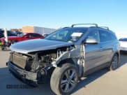 ✅ 2015 Hyundai Santa Fe GLS • VIN: KM8SR4HF2FU116358 • Lot: 41416427. Wystawiony na IAAI z przebiegiem 92 330 mil. Bezpłatny archiwum sprzedaży aukcyjnych z USA i szczegółowy raport historii pojazdu na DreamBid. Zdjęcie 19.