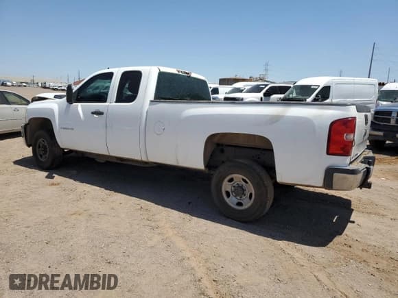 ✅ 2009 Chevrolet Silverado 2500HD Work Truck • VIN: 1GCHC49K59E137859 • Lot: 64069885. Wystawiony na Copart z przebiegiem 223 874 mil. Bezpłatny archiwum sprzedaży aukcyjnych z USA i szczegółowy raport historii pojazdu na DreamBid. Zdjęcie 2.