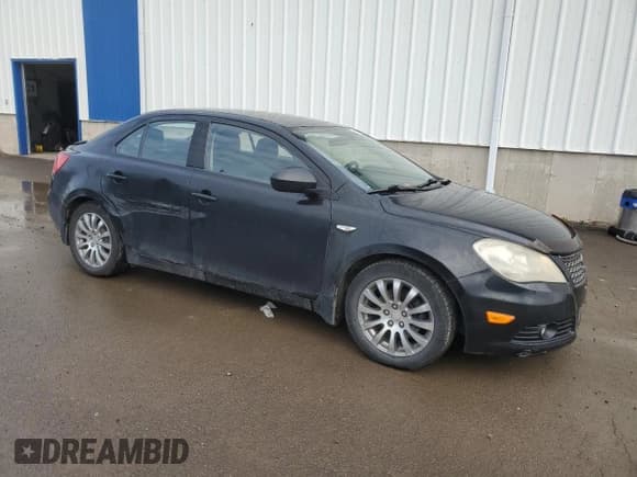 ✅ 2012 Suzuki Kizashi SE • VIN: JS2RF9A32C6100580 • Лот: 91204895. Опубликован ранее на Copart с пробегом 173 714 миль. Бесплатный доступ к архиву аукционных продаж из США и подробный отчёт об истории автомобиля на DreamBid. Изображение 4.