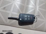 ✅ 2018 Buick Cascada Premium • VIN: W04WH3N56JG080853 • Lot: 42824867. Wystawiony na IAAI z przebiegiem 35 588 mil. Bezpłatny archiwum sprzedaży aukcyjnych z USA i szczegółowy raport historii pojazdu na DreamBid. Zdjęcie 11.