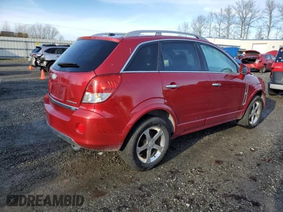 ✅ 2012 Chevrolet Captiva Sport LTZ • VIN: 3GNFL4E5XCS630612 • Lot: 83842924. Wystawiony na Copart z przebiegiem 166 748 mil. Bezpłatny archiwum sprzedaży aukcyjnych z USA i szczegółowy raport historii pojazdu na DreamBid. Zdjęcie 3.
