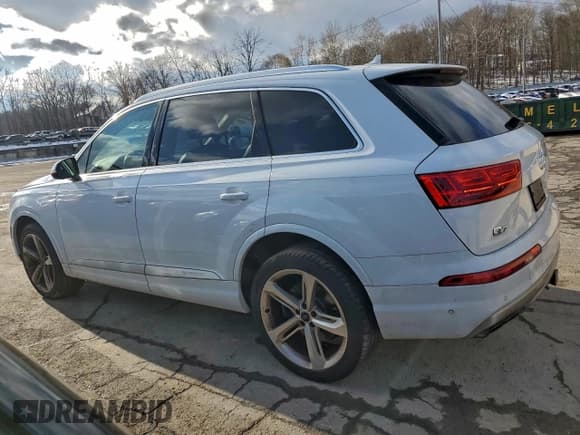 ✅ 2019 Audi Q7 Prestige • VIN: WA1VAAF70KD026665 • Лот: 92529065. Опубликован ранее на Copart с пробегом 122 690 миль. Бесплатный доступ к архиву аукционных продаж из США и подробный отчёт об истории автомобиля на DreamBid. Изображение 2.