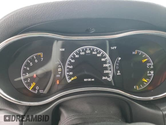 ✅ 2020 Jeep Grand Cherokee Laredo E • VIN: 1C4RJFAG5LC422125 • Lot: 42410385. Listed on Copart with 93,135 mi. Free auction sales archive from the USA and detailed vehicle history report at DreamBid. Image 9.