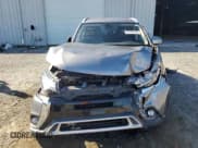 ✅ 2019 Mitsubishi Outlander ES • VIN: JA4AZ3A30KJ001547 • Лот: 81762755. Опубликован ранее на Copart с пробегом 121 770 миль. Бесплатный доступ к архиву аукционных продаж из США и подробный отчёт об истории автомобиля на DreamBid. Изображение 5.