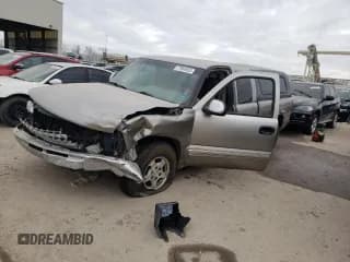 ✅ 2000 Chevrolet Silverado 1500 • VIN: 2GCEC19V1Y1192742 • Лот: 77984923. Опубликован ранее на Copart с пробегом 197 139 миль. Бесплатный доступ к архиву аукционных продаж из США и подробный отчёт об истории автомобиля на DreamBid. Изображение 1.