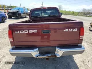 ✅ 2000 Dodge Dakota Sport • VIN: 1B7GG26N5YS546673 • Lot: 54512715. Wystawiony na Copart z przebiegiem 140 904 mil. Bezpłatny archiwum sprzedaży aukcyjnych z USA i szczegółowy raport historii pojazdu na DreamBid. Zdjęcie 6.
