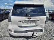 ✅ 2020 Lexus GX 460 Luxury • VIN: JTJGM7BX4L5259004 • Лот: 68513145. Опубликован ранее на Copart с пробегом 47 778 миль. Бесплатный доступ к архиву аукционных продаж из США и подробный отчёт об истории автомобиля на DreamBid. Изображение 6.