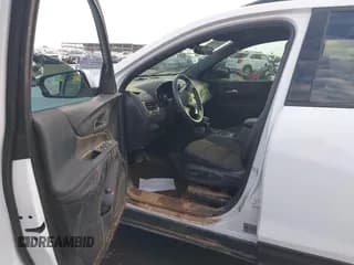 ✅ 2024 Chevrolet Equinox RS • VIN: 3GNAXMEGXRS151745 • Lot: 43365280. Wystawiony na IAAI z przebiegiem Nie podano. Bezpłatny archiwum sprzedaży aukcyjnych z USA i szczegółowy raport historii pojazdu na DreamBid. Zdjęcie 5.