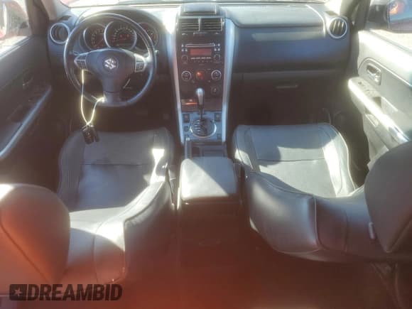 ✅ 2012 Suzuki Grand Vitara Limited • VIN: JS3TE0D77C4100245 • Lot: 81877705. Listed on Copart with 93,724 mi. Free auction sales archive from the USA and detailed vehicle history report at DreamBid. Image 8.