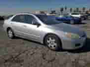 2006 Honda Accord LX с VIN 1HGCM56416A037636, выставлен на аукционе Copart как лот 90340455 с пробегом 180 566 миль миль и Списание • Salvage title. История ставок и продаж доступна на DreamBid. Изображение 4.