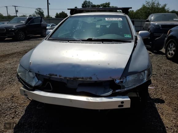 ✅ 2008 Honda Civic LX • VIN: 2HGFA16578H507129 • Lot: 68251735. Listed on Copart with 185,647 mi. Free auction sales archive from the USA and detailed vehicle history report at DreamBid. Image 5.