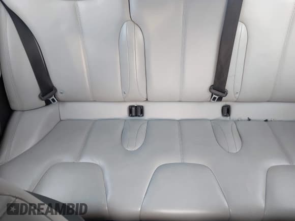 ✅ 2015 Tesla Model S 85D • VIN: 5YJSA1S20FF093624 • Лот: 43856541. Опубликован ранее на IAAI с пробегом Не указан. Бесплатный доступ к архиву аукционных продаж из США и подробный отчёт об истории автомобиля на DreamBid. Изображение 8.