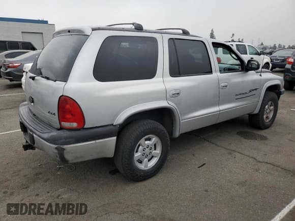 ✅ 2001 Dodge Durango • VIN: 1B4HS28N31F619292 • Лот: 82333835. Опубликован ранее на Copart с пробегом 227 991 миль. Бесплатный доступ к архиву аукционных продаж из США и подробный отчёт об истории автомобиля на DreamBid. Изображение 3.