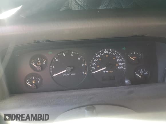 ✅ 2003 Jeep Grand Cherokee Laredo • VIN: 1J4GW48S53C549801 • Lot: 90827805. Listed on Copart with Not provided. Free auction sales archive from the USA and detailed vehicle history report at DreamBid. Image 9.