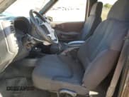 ✅ 2004 Chevrolet S-10 LS • VIN: 1GCDT13XX4K123872 • Лот: 76417194. Опубликован ранее на Copart с пробегом Не указан. Бесплатный доступ к архиву аукционных продаж из США и подробный отчёт об истории автомобиля на DreamBid. Изображение 7.