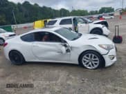 ✅ 2013 Hyundai Genesis Coupe Grand Touring • VIN: KMHHU6KJ4DU092594 • Lot: 42539611. Wystawiony na IAAI z przebiegiem 156 286 mil. Bezpłatny archiwum sprzedaży aukcyjnych z USA i szczegółowy raport historii pojazdu na DreamBid. Zdjęcie 13.