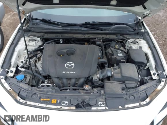 ✅ 2019 Mazda 3 Select • VIN: 3MZBPAAL6KM105402 • Lot: 42742644. Wystawiony na IAAI z przebiegiem 88 871 mil. Bezpłatny archiwum sprzedaży aukcyjnych z USA i szczegółowy raport historii pojazdu na DreamBid. Zdjęcie 10.