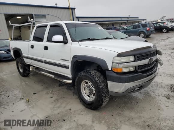 ✅ 2001 Chevrolet Silverado 2500HD LS • VIN: 1GCHK23U81F213333 • Lot: 43536335. Wystawiony na Copart z przebiegiem 245 017 mil. Bezpłatny archiwum sprzedaży aukcyjnych z USA i szczegółowy raport historii pojazdu na DreamBid. Zdjęcie 4.