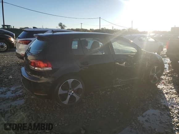 ✅ 2013 Volkswagen Golf GTI • VIN: WVWHV7AJ3DW090137 • Lot: 85681835. Listed on Copart with 88,150 mi. Free auction sales archive from the USA and detailed vehicle history report at DreamBid. Image 3.