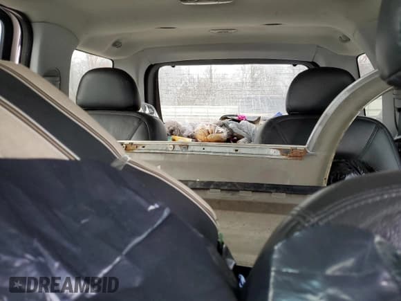 ✅ 2005 Ford Explorer Limited • VIN: 1FMZU75W55UB91766 • Lot: 46377805. Wystawiony na Copart z przebiegiem Nie podano. Bezpłatny archiwum sprzedaży aukcyjnych z USA i szczegółowy raport historii pojazdu na DreamBid. Zdjęcie 10.