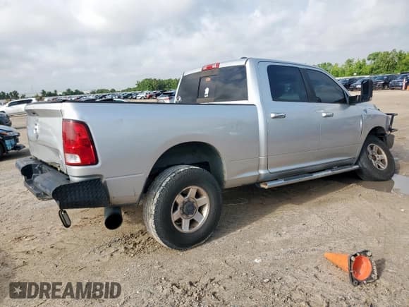 ✅ 2012 Ram 2500 Big Horn • VIN: 3C6UD5DL5CG199027 • Лот: 60856735. Опубликован ранее на Copart с пробегом 263 286 миль. Бесплатный доступ к архиву аукционных продаж из США и подробный отчёт об истории автомобиля на DreamBid. Изображение 3.