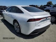 ✅ 2021 Toyota Mirai XLE • VIN: JTDAAAAA8MA001461 • Лот: 54261704. Опубликован ранее на Copart с пробегом 26 193 миль. Бесплатный доступ к архиву аукционных продаж из США и подробный отчёт об истории автомобиля на DreamBid. Изображение 2.