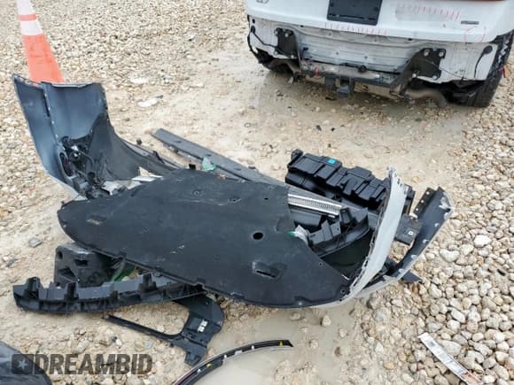 ✅ 2020 Audi Q7 Prestige • VIN: WA1VXBF71LD003627 • Lot: 59946835. Listed on Copart with 76,324 mi. Free auction sales archive from the USA and detailed vehicle history report at DreamBid. Image 13.