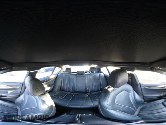 ✅ 2019 BMW 5 Series 530i xDrive • VIN: WBAJA7C57KWW18981 • Lot: 43278400. Listed on IAAI with Not provided. Free auction sales archive from the USA and detailed vehicle history report at DreamBid. Image 18.