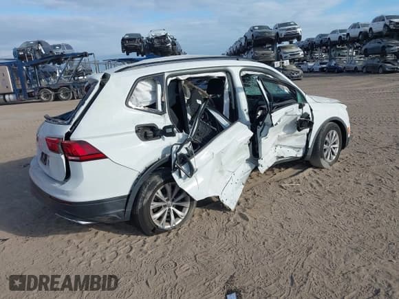 ✅ 2020 Volkswagen Tiguan S • VIN: 3VV1B7AX3LM117545 • Lot: 43578179. Listed on IAAI with 84,593 mi. Free auction sales archive from the USA and detailed vehicle history report at DreamBid. Image 4.