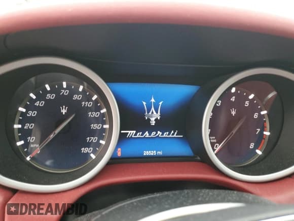 ✅ 2018 Maserati Ghibli S Q4 GranLusso • VIN: ZAM57YTL2J1292506 • Lot: 39172313. Listed on Copart with 28,525 mi. Free auction sales archive from the USA and detailed vehicle history report at DreamBid. Image 9.