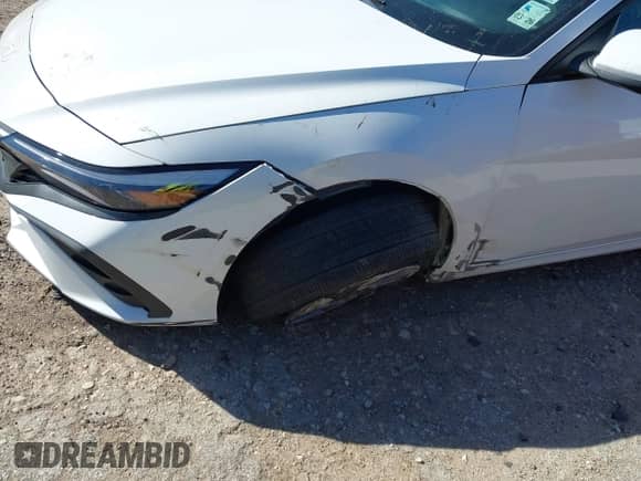 2024 Hyundai Elantra SEL с VIN KMHLM4DG6RU722316, выставлен на аукционе IAAI как лот 43581060 с пробегом 29 298 миль миль и . История ставок и продаж доступна на DreamBid. Изображение 6.