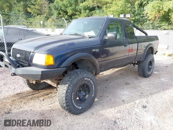 ✅ 2001 Ford Ranger XL Fleet • VIN: 1FTZR15E51PA50893 • Лот: 43202384. Опубликован ранее на IAAI с пробегом 171 017 миль. Бесплатный доступ к архиву аукционных продаж из США и подробный отчёт об истории автомобиля на DreamBid. Изображение 2.