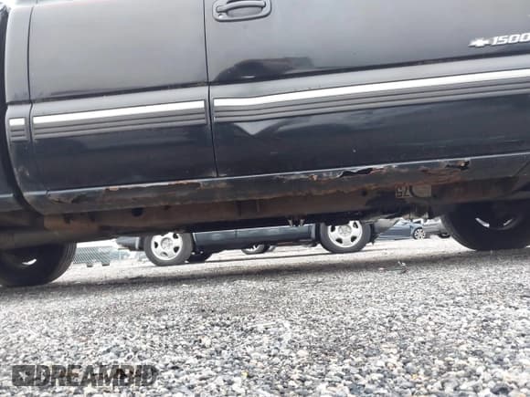 ✅ 1999 Chevrolet Silverado 1500 LS • VIN: 1GCEK19V0XE213953 • Лот: 43814275. Опубликован ранее на IAAI с пробегом 189 135 миль. Бесплатный доступ к архиву аукционных продаж из США и подробный отчёт об истории автомобиля на DreamBid. Изображение 13.