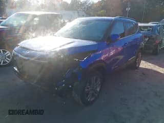 ✅ 2023 Kia Seltos S • VIN: KNDEU2AA2P7356206 • Lot: 43618388. Wystawiony na IAAI z przebiegiem 27 715 mil. Bezpłatny archiwum sprzedaży aukcyjnych z USA i szczegółowy raport historii pojazdu na DreamBid. Zdjęcie 2.