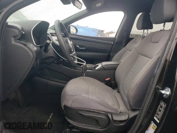 2024 Hyundai Santa Cruz SE с VIN 5NTJA4AE0RH093154, выставлен на аукционе Copart как лот 45149895 с пробегом 25 101 миль миль и Списание • Salvage title. История ставок и продаж доступна на DreamBid. Изображение 7.