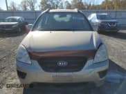 ✅ 2008 Kia Rondo LX • VIN: KNAFG526587163196 • Lot: 76804814. Wystawiony na Copart z przebiegiem 185 001 mil. Bezpłatny archiwum sprzedaży aukcyjnych z USA i szczegółowy raport historii pojazdu na DreamBid. Zdjęcie 5.