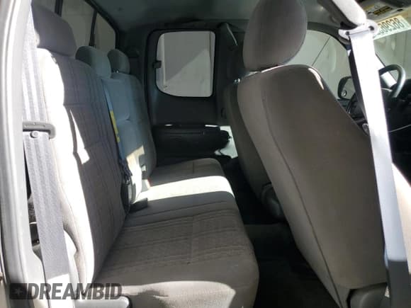 ✅ 2006 Toyota Tundra SR5 • VIN: 5TBBT44106S481067 • Лот: 86296325. Опубликован ранее на Copart с пробегом 159 037 миль. Бесплатный доступ к архиву аукционных продаж из США и подробный отчёт об истории автомобиля на DreamBid. Изображение 10.