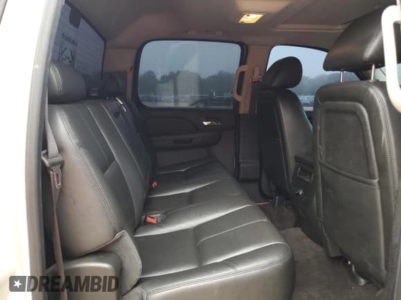 ✅ 2013 GMC Sierra 1500 SLT • VIN: 3GTP2WE77DG267994 • Lot: 81635265. Listed on Copart with 114,359 mi. Free auction sales archive from the USA and detailed vehicle history report at DreamBid. Image 10.