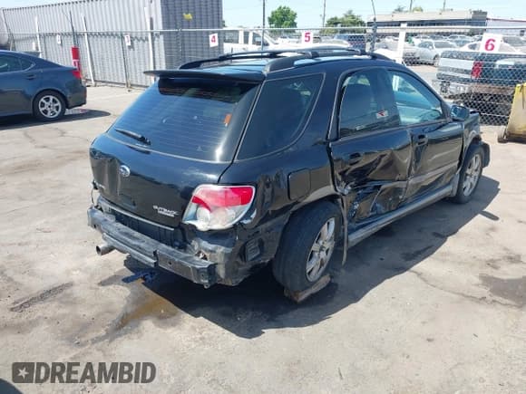✅ 2006 Subaru Impreza Outback Special Sports • VIN: JF1GG68666H809587 • Лот: 42560755. Опубликован ранее на IAAI с пробегом 249 236 миль. Бесплатный доступ к архиву аукционных продаж из США и подробный отчёт об истории автомобиля на DreamBid. Изображение 4.