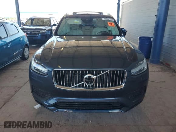 ✅ 2021 Volvo XC90 Momentum • VIN: YV4A22PK0M1724513 • Lot: 70893115. Listed on Copart with 27,658 mi. Free auction sales archive from the USA and detailed vehicle history report at DreamBid. Image 5.