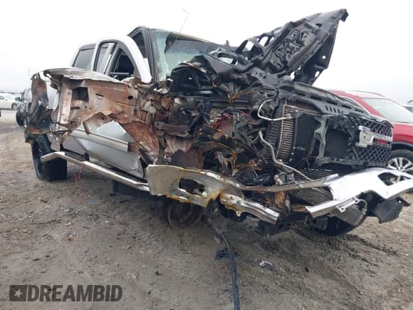 ✅ 2014 Chevrolet Silverado 2500HD LT • VIN: 1GC1KXC8XEF110860 • Lot: 41490113. Listed on IAAI with Not provided. Free auction sales archive from the USA and detailed vehicle history report at DreamBid. Image 1.