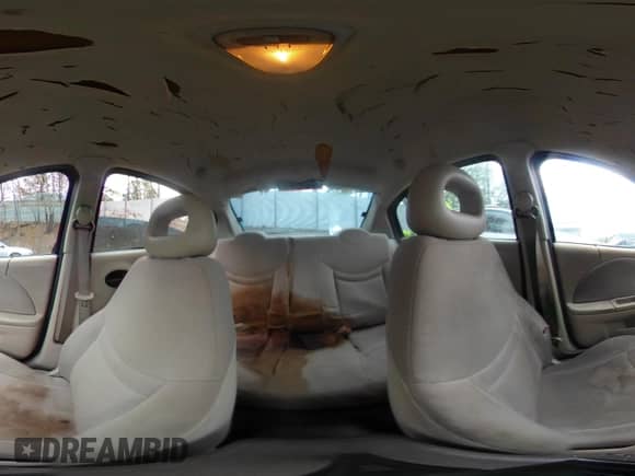 2004 Saturn ION ION 2 z VIN 1G8AJ52F74Z107879, wystawiony jako IAAI lot #42153381 z przebiegiem Nie podano mil oraz . Historia ofert i sprzedaży dostępna na DreamBid. Obrazek 18.