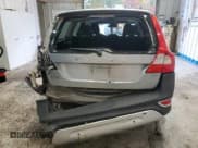 ✅ 2012 Volvo XC70 3.2L • VIN: YV4940BZ9C1124268 • Лот: 89562705. Опубликован ранее на Copart с пробегом 133 549 миль. Бесплатный доступ к архиву аукционных продаж из США и подробный отчёт об истории автомобиля на DreamBid. Изображение 6.
