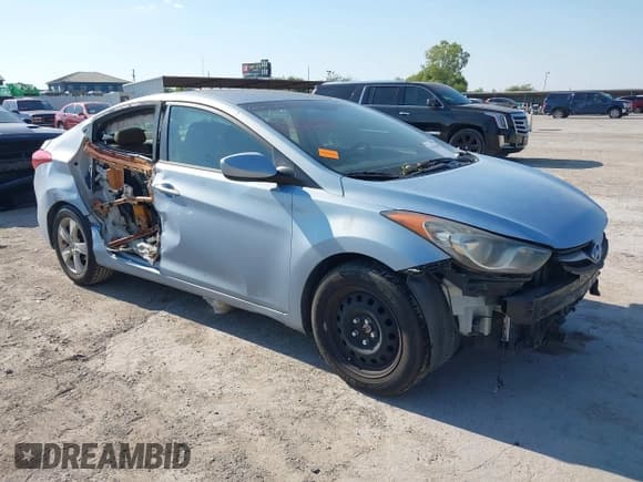 ✅ 2012 Hyundai Elantra GLS • VIN: KMHDH4AE4CU422566 • Lot: 43426641. Listed on IAAI with 61,045 mi. Free auction sales archive from the USA and detailed vehicle history report at DreamBid. Image 6.